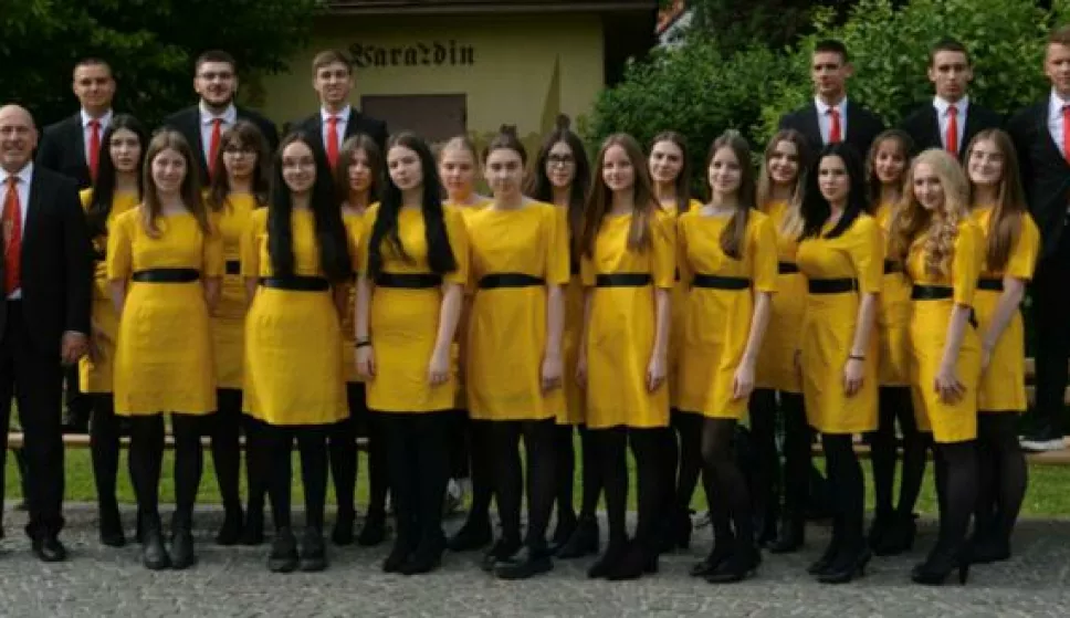 Pjevački zbor SS Valpovo