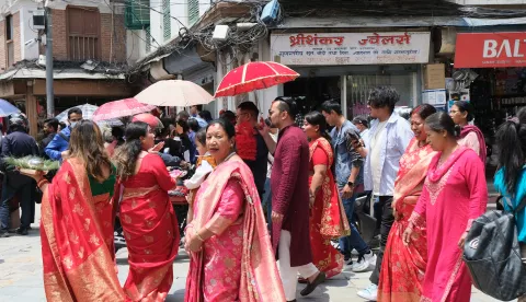 MAGAZIN MAJETIC NEPALNEPALKE