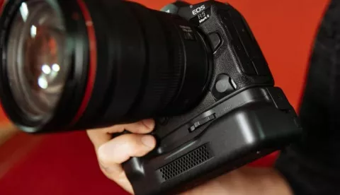 Canon predstavio novi EOS R1 i EOS R5 Mark II