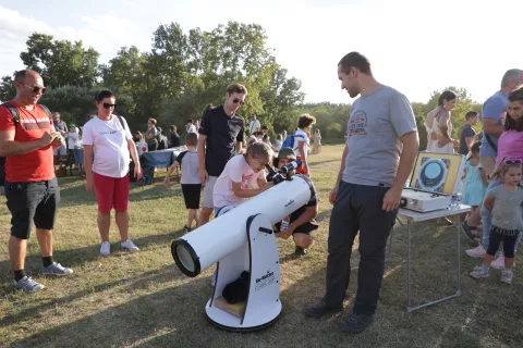 Korođ, 10. 08. 2024., (G)astro večer; star party; suze sv. Love; Perzidi; astronomija; druženje; radionice za djecuSNIMIO BRUNO JOBST