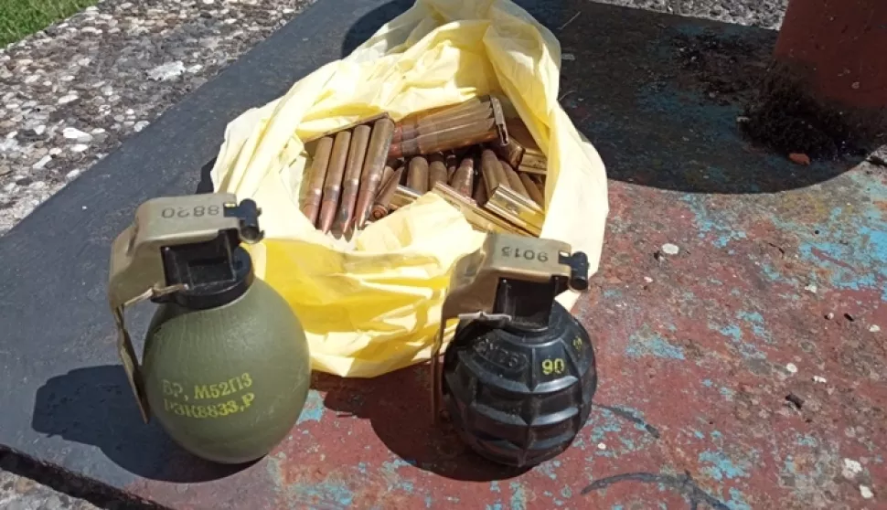 Policiji u Brodsko-posavskoj županiji dragovoljno predane bombe i streljivo