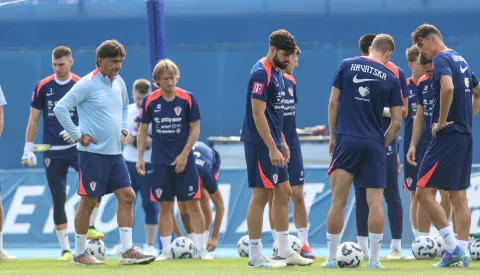 Zagreb, 04.09.2024 - Trening Hrvatske nogometne reperzentacije na maksimirskom stadionu pred utakmice Lige nacija protiv Portugala i Poljske. Na slici izbornik Zlatko Dalić, Luka Modrić, Jo&scaron;ko Gvardiol, Ante Budimir.foto HINA/ Damir SENČAR/ ds