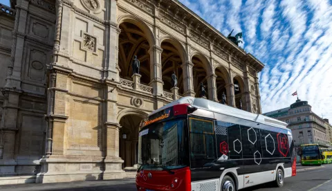 Zehn neue Kleinbusse des italienischen Herstellers Rampini fahren ab Mitte 2025 durch die Wiener City, Beč busevi na vodik, fotku poslao Ured grada Beča u Zagrebu