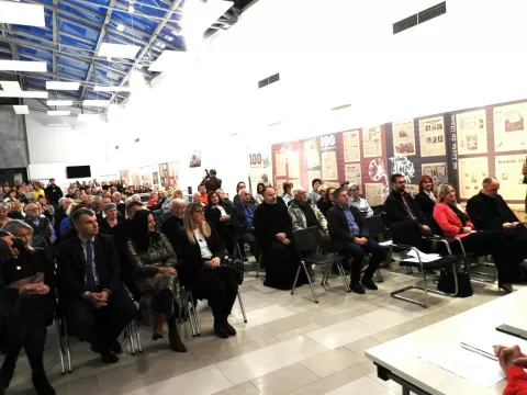 19. 10. 2024., Požega - Promocija knjige "Dijalog u &scaron;umskoj dvorani"