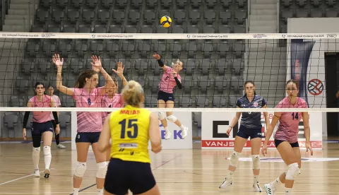 Osijek, 26. 10. 2024., Mala dvorana Gradski vrt, odbojka, Osijek - Ribola Ka&scaron;tela, Superliga, ženeSNIMIO BRUNO JOBST