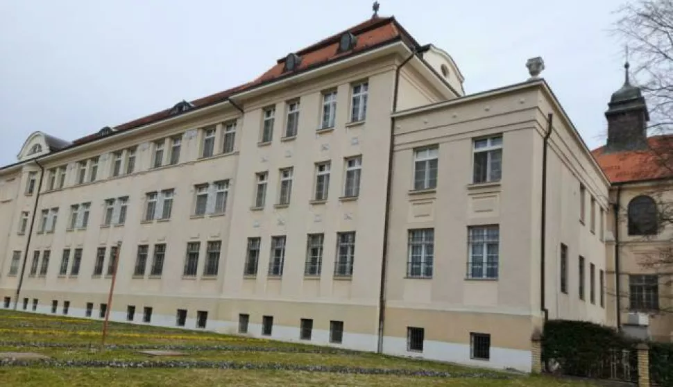 ĐAKOVO - BOGOSLOVNO SJEMENI&Scaron;TE