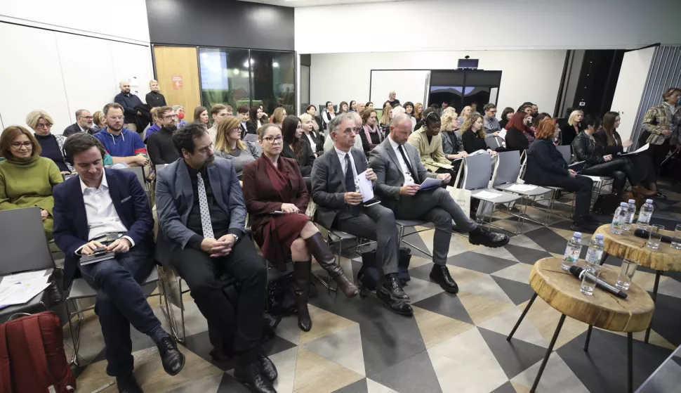 Zagreb, 03.12.2024. - Konferencija "Diskriminacija i zaštita od diskriminacije u Hrvatskoj - 15 godina primjene Zakona o suzbijanju diskriminacije". Na fotografiji Tena Šimonović Einwalter, Milorad Pupovac, Damir Habijan.foto HINA/ Lana SLIVAR DOMINIĆ/ lsd