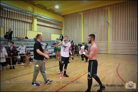 KUŽEVI NA TERENU: Domagoj (lijevo) i Tin (bez majce)foto: TOMISLAV JONJIĆ/RK BJELIN SPAČVA