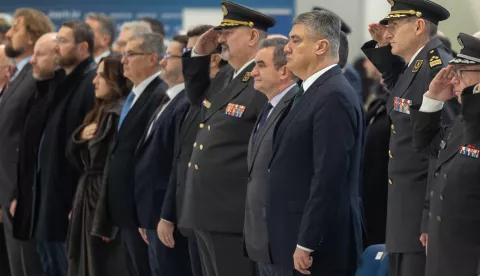 Zagreb, 12.12.2024. - Predsjednik Republike i vrhovni zapovjednik Oružanih snaga RH Zoran Milanović sudjelovao je na svečanom obilježavanju Dana Hrvatskog ratnog zrakoplovstva.Na fotografiji Zoran Milanović, Tihomir Kundid.foto HINA/ Edvard ŠUŠAK/ es