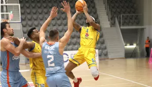 Osijek, 15. 12. 2024, Mala dvorana Gradski vrt, ko&scaron;arka, Vrijednosnice Osijek - Cedevita Junior (Zagreb), FAVBET Premijer liga  SNIMIO BRUNO JOBST