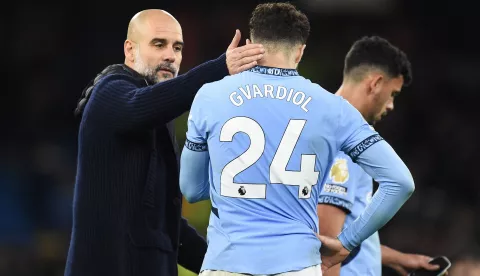 epa11779374 Manchester City's manager Pep Guardiola (L) and his player Josko Guardiol react after losing the English Premier League soccer match between Manchester City and Manchester United, in Manchester, Britain, 15 December 2024. EPA/PETER POWELL