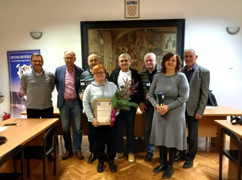 VINKOVCIU Udruženju obrtnika Vinkovci, jednom od najaktivnijih udruženja u regiji, zadovoljni su godinom na izmaku. S čak 140 obrta više nego prošle godine uspješno zaključuju 2024.prosinac 2024.