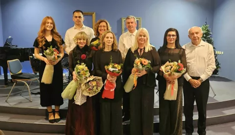 Belomanastirski ansambl harmonika