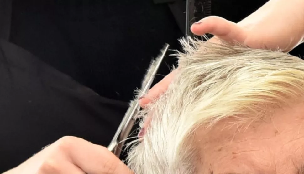 slavonija...vinkovci...14.03.2018.dom za starije i nemocne vinkoci; drustvo hrvatska zena, povodom uskrsnjih blagdana organiziralo besplatno sisanje u domu za sve zainteresirane korisnike; foto Gordan Panić