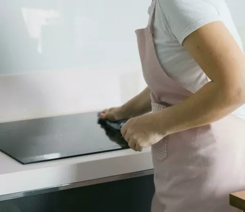 staklena površina za kuhanje, kuhinja