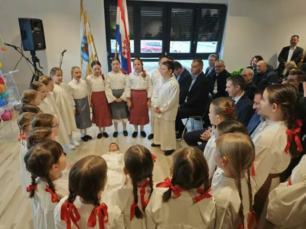 Najmlađi članovi KUD-a Posavacfoto: VSŽ