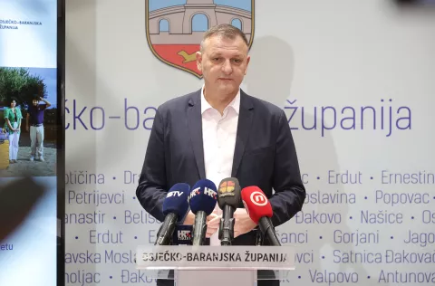 Osijek, 29. 01. 2025., Trg A. Starčevića 2, OBŽ, turizam, rezultati turizma u OBŽ u 2024, Mato Lukić - županSNIMIO BRUNO JOBST