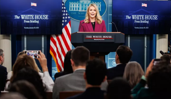epa11858808 White House Press Secretary Karoline Leavitt speaks during the Daily Press Briefing in the James S. Brady Press Briefing Room at the White House in Washington, DC, USA, 28 January 2025. EPA/SAMUEL CORUM/POOL