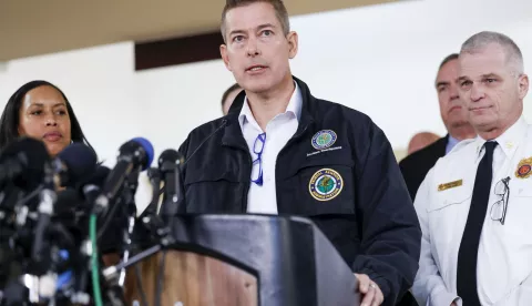epa11863616 US Transportation Secretary Sean Duffy (C) gives updates about the collision of a passenger airplane and a military helicopter during a press conference at Ronald Reagan National Airport in Arlington, Virginia, USA, 30 January 2025. DC Fire and EMS Chief John Donnelly said no survivors are expected following the collision of an American Eagle Flight, with 60 passengers and four crew members on board, with a US Army Black Hawk helicopter carrying three US service members late on 29 January, over the Potomac River near Reagan Washington National Airport. EPA/SHAWN THEW