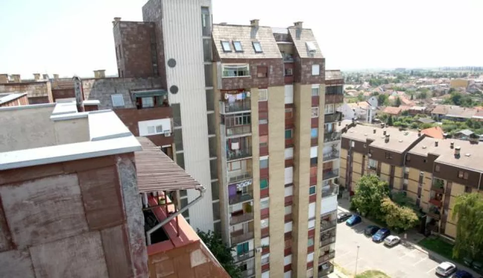 snimio Davor KIBEL,Osijek, 24.07.2013. Sjenjak 48, pogled na grad