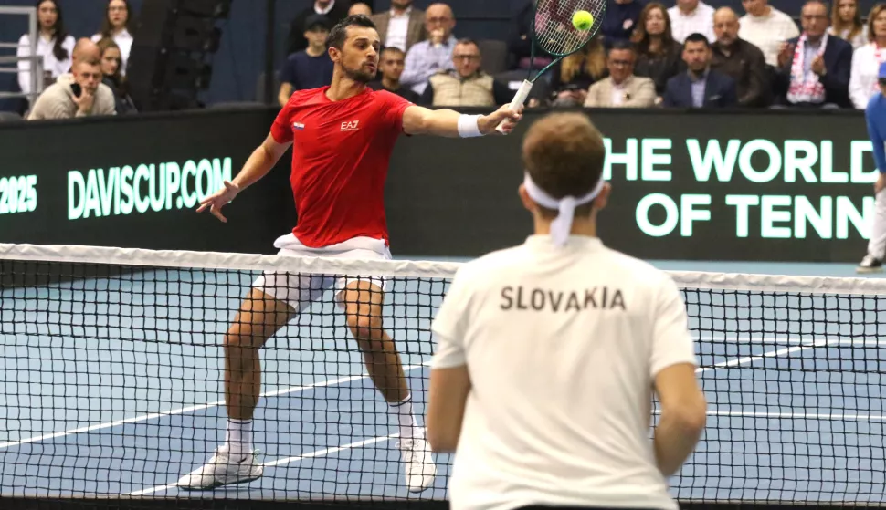Osijek, 01. 02. 2025, SD Gradski vrt, tenis, Davis Cup, drugi dan. Hrvatska - Slovačka. Parvi Nikola Mektić i Mate Pavić- Milos Karol i Lukas Klein. Mate Pavićsnimio GOJKO MITIĆ