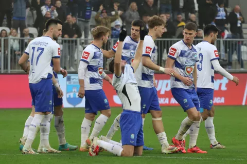 Osijek, 02. 02. 2025, Opus Arena, nogomet, SuperSport HNL 24/25. Osijek - Dinamo. Makro Soldo (14).snimio GOJKO MITIĆ