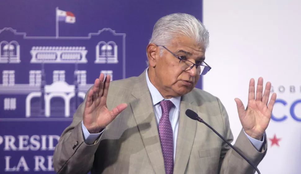 epa11864001 Panamanian President Jose Raul Mulino speaks during his weekly press conference in Panama City, Panama, 30 January 2025. Mulino said he is 'confident' that the crisis surrounding his American counterpart Donald Trump's threats to 'recover' the Canal will be 'overcome' because 'there is no basis for a confrontation', a few days before the arrival of the Secretary of State of USA, Marco Rubio. EPA/Carlos Lemos