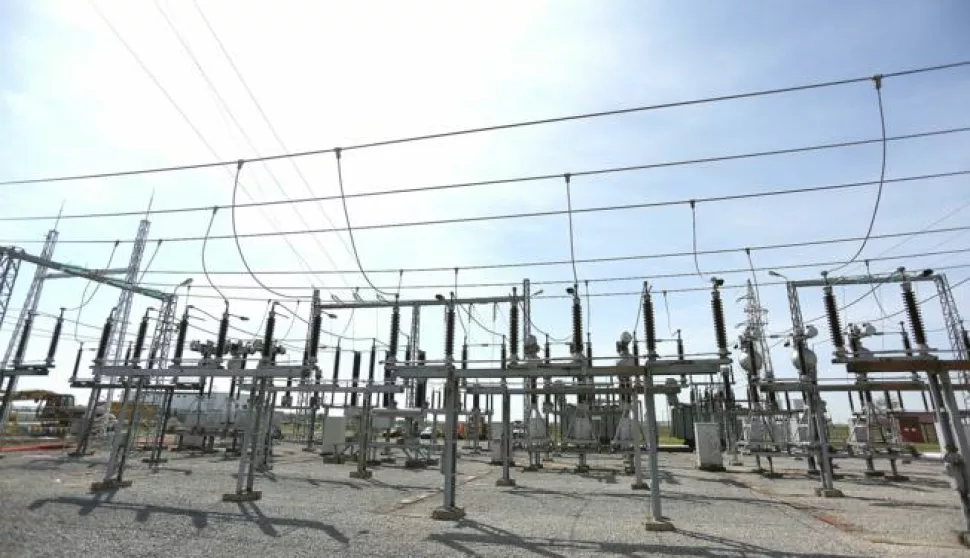 snimio Davor KIBEL,Osijek, 10.04.2015. Hep, TE-TO, Divaltova 2013, Potpisivanje Ugovora za projekt izgradnje kogeneracijske elektrane na biomasu BE TO te javno predstavljanje projekta obnovljivih izvora energije, dalekovodi, struja, električna energija, ice, električni stupovi