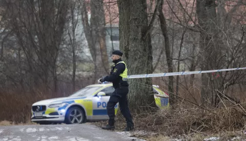 epa11874519 Police forces cordon off the scene of a shooting at Risbergska School in Orebro, Sweden, 04 February 2025. According to police, five people were shot at the school. EPA/Kicki Nilsson SWEDEN OUT