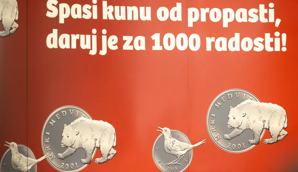 Zagreb, 05.02.2025. - Ministar rada i mirovinskog sustava, obitelji i socijalne politike Marin Piletić, predsjednik Hrvatskog Caritasa mons. Bože Radoš, varaždinski biskup i ravnatelj Hrvatskog Caritasa fra Tomislav Glavnik održat će konferenciju za medije na kojoj će biti predstavljen novi jednogodišnji Caritasov projekt "Spasi kunu od propasti, daruj je za 1000 radosti!".foto HINA/ Edvard ŠUŠAK/ es