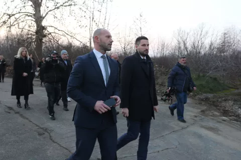 Osijek,06. 02. 2025, Obilazak lokacije nogov zatvora u Osijeku, bivši Poljoprivredni i Prehrambeno tehnološki faks na Tenjskoj cesti. Obišli su ministar Damir Habijan, ministar pravosuđa, uprave i digitalne transformacije zajedno s gradonačelnikom Ivanom Radićem..snimio GOJKO MIITĆ