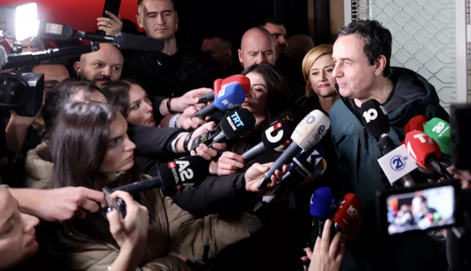epa11885265 Incumbent Prime Minister and leader of 'Vetevendosje' party, Albin Kurti (R) addresses the media after winning the parliamentary elections in Pristina, Kosovo, 09 February 2025. The Republic of Kosovo held the parliamentary elections with Kurti's party leading with 42 percent of the vote, a drop from the 50 percent Kurti received in 2021. EPA/GEORGI LICOVSKI