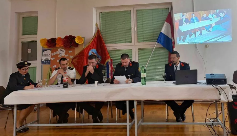 Izvještajna skupština DVD Lovas