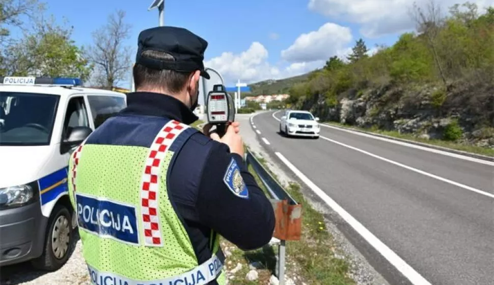 Policija provodi pojačane akcije u prometu, ilustracija 