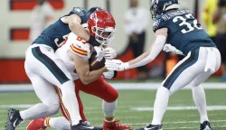 epa11885507 Kansas City Chiefs tight end Travis Kelce (C) gets tackled against the Philadelphia Eagles during the second half of Super Bowl LIX between the Kansas City Chiefs and the Philadelphia Eagles at Caesars Superdome in New Orleans, Louisiana, USA, 09 February 2025. The Super Bowl is the annual championship game of the NFL between the AFC Champion and the NFC Champion and has been held every year since 1967. EPA/ERIK S. LESSER