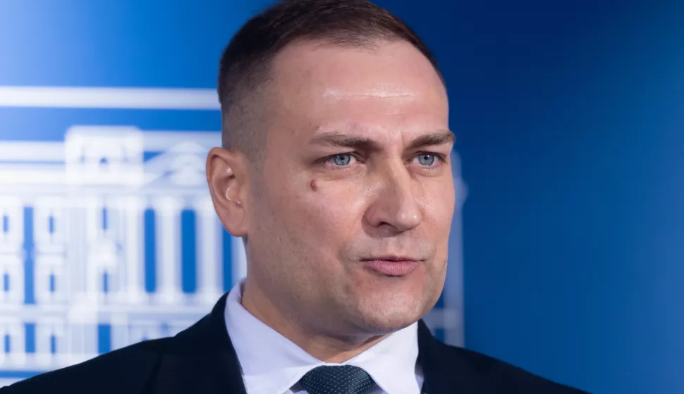 Zagreb, 11.02.2025. -David Vlajčić obratio se novinarima nakon glasanja o potvrdi njega kao ministra poljoprivrede.Na fotografiji David Vlajčić.foto HINA/ Edvard ŠUŠAK/ es
