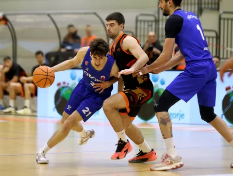 Zagreb, 11.02.2025 - Četvrtfinalna utakmica Kupa Krešimir Ćosić za košarkaše: Cibona - Marsonia. Na fotografiji Vigo Bart.foto HINA/ Daniel KASAP/ dk