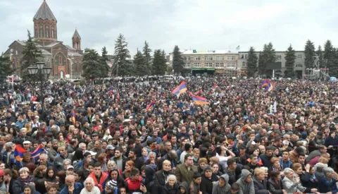 epa06697377 Supporters of Armenian opposition leader and parliament member Nikol Pashinyan attend a rally in the country's second largest city of Gyumri in Shirak Province in the north of Armenia, 27 April 2018. Opposition supporters demand that the acting prime minister, a representative of the ruling Republican Party of Armenia, will be replaced by a people's candidate before early parliamentary elections take place. EPA/HAYK BAGHDASARYAN