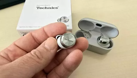 Technics EAH-AZ100