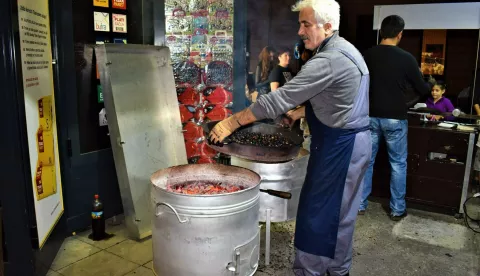 Sinap Salmani, prodavač plodina