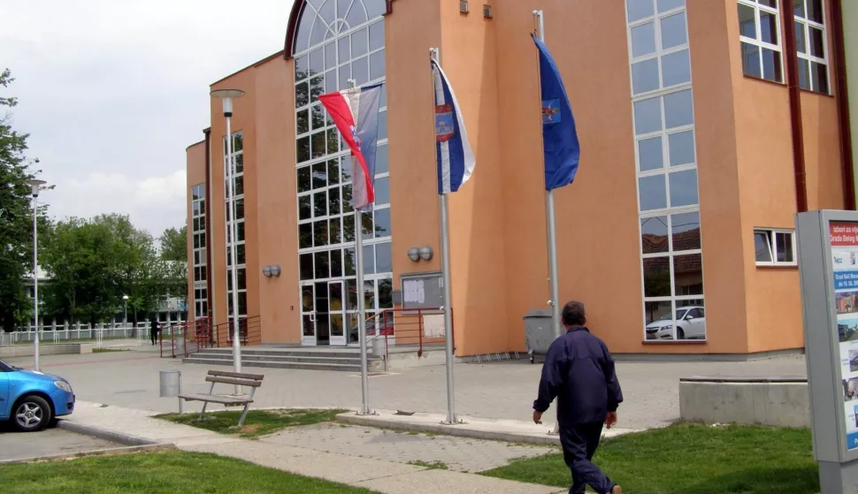 Nastavno-sportska dvorana Beli Manastir