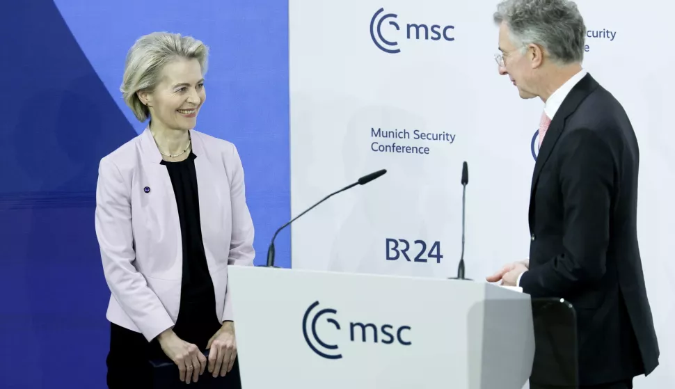 epa11895641 European Commission President Ursula von der Leyen (L) and Munich Security Conference Chairman Christoph Heusgen during the 61st Munich Security Conference (MSC), in Munich, Germany, 14 February 2025. High-level international decision-makers meet at the 61st Munich Security Conference in Munich from 14 to 16 February 2025 during their annual meeting to discuss global security issues. EPA/RONALD WITTEK