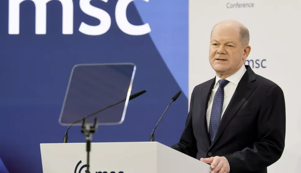 epa11897287 German Chancellor Olaf Scholz speaks during the 61st Munich Security Conference (MSC), in Munich, Germany, 15 February 2025. High-level international decision-makers meet at the 61st Munich Security Conference in Munich from 14 to 16 February 2025 during their annual meeting to discuss global security issues. EPA/RONALD WITTEK