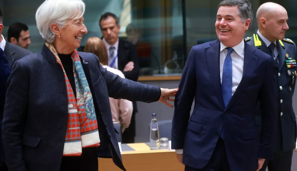 epa11902875 European Central Bank (ECB) President Christine Lagarde (L) and President of the Eurogroup, Irish Finance Minister Paschal Donohoe attend an Eurogroup Finance Ministers Meeting in Brussels, Belgium, 17 February 2025. Bulgarian Finance Minister will attend the meeting and update ministers on the country's progress in meeting the criteria for adopting the euro. EPA/OLIVIER HOSLET