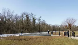 Na vukovarskom Novom groblju izgrađena je zajednička grobnica, tzv. kosturnica 