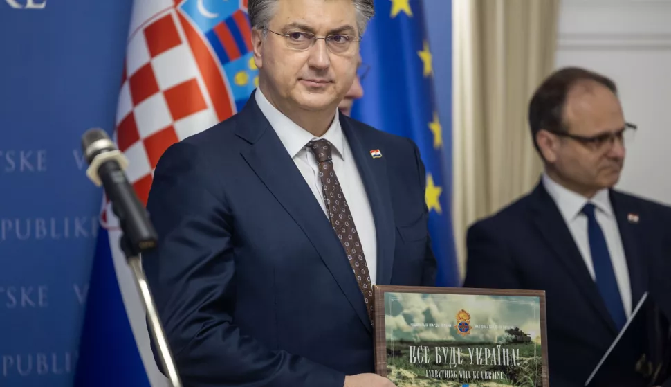 Zagreb, 24.2.2025 - Premijer Andrej Plenković (na slici) u Banskim je dvorima primio ukrajinsku djecu koja borave u Hrvatskoj na psihosocijalnoj edukaciji.Foto Hina/ Dario GRZELJ/ dag