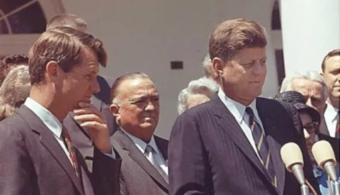epa06291634 (FILE) - A file handout photo made available by the US Federal Bureau of Investigation (FBI) shows US President John F. Kennedy (R) with Attorney General Robert F. Kennedy (L), FBI Director J. Edgar Hoover (C) presenting the Young American Medals for Bravery in the Rose Garden at the White House in Washington, D.C., USA, 07 May 1963 (issued 26 October 2017). The classified files on the assassination of former US Pesident John F Kennedy will be on 26 October, US President Donald Trump announced on twitter on 25 October. The US Congress ruled in 1992 that all JFK documents be released within 25 years, unless the US President decides the release would damage national security. John F. Kennedy was shot dead in Dallas in 1963 by Lee Harvey Oswald. EPA/FBI HANDOUT HANDOUT EDITORIAL USE ONLY/NO SALES