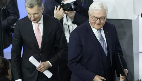 epa11895523 Munich Security Conference Chairman Christoph Heusgen (L) and German President Frank-Walter Steinmeier attend the 61st Munich Security Conference (MSC), in Munich, Germany, 14 February 2025. High-level international decision-makers meet at the 61st Munich Security Conference in Munich from 14 to 16 February 2025 during their annual meeting to discuss global security issues. EPA/RONALD WITTEK
