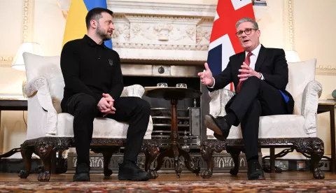 epa11932919 Britain's Prime Minister Kier Starmer (R) and Ukraine's President Volodymyr Zelensky (L) attend a bilateral meeting at 10 Downing Street in London, Britain, 01 March 2025. EPA/CHRIS J. RATCLIFFE/POOL