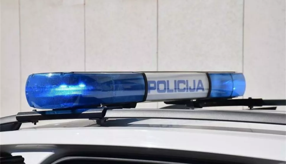 Nakon prometne nesreće kod Stare Petrove Slatine u bolnici preminula 91-godišnja putnica iz automobila